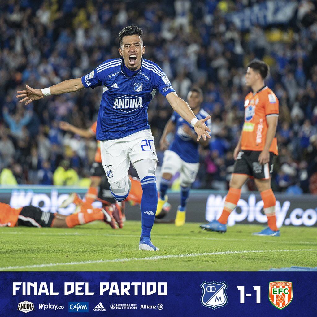 Fernando Uribe celebra el gol del empate de Millonarios / @millosfcoficial.