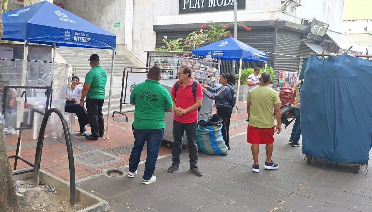 Alcaldía de Bucaramanga implementa caracterización de vendedores ambulantes