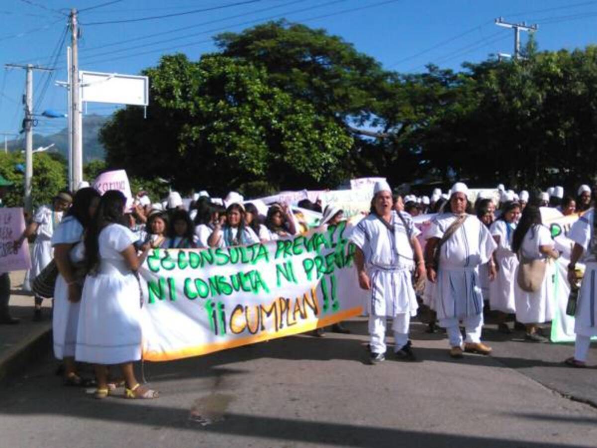 Frustrados con el presidente Santos se manifiestan indígenas de la Minga en Valledupar