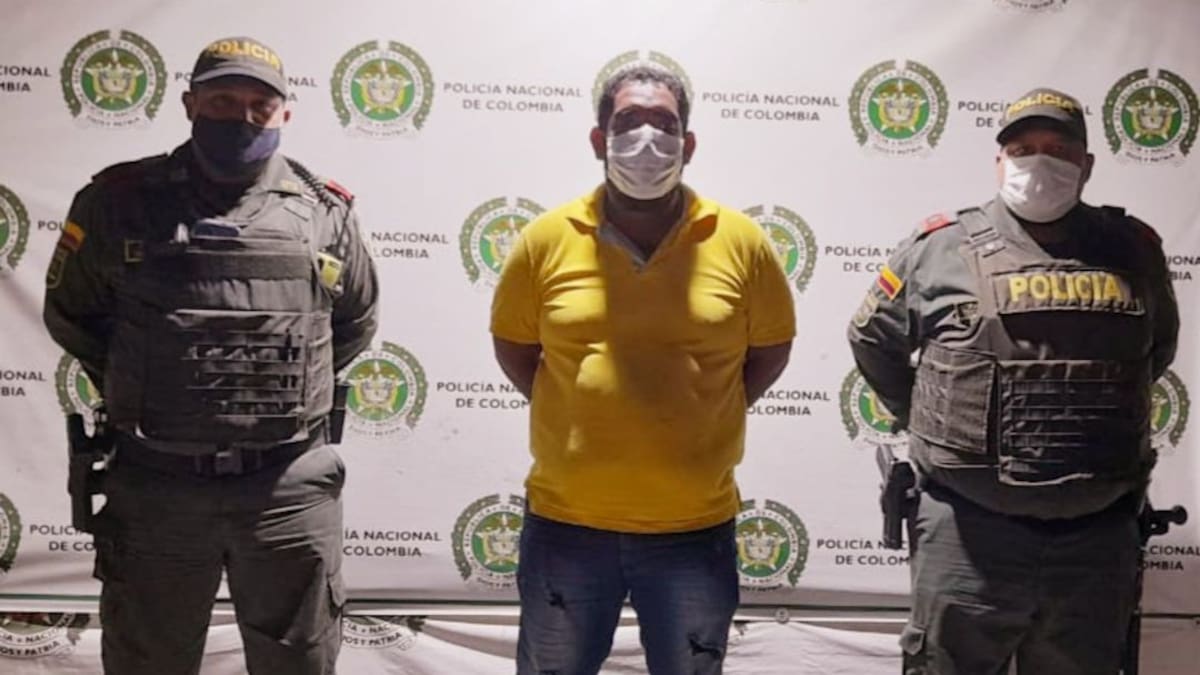 Sorprenden a 22 personas en un patio rumbero en Pescaíto