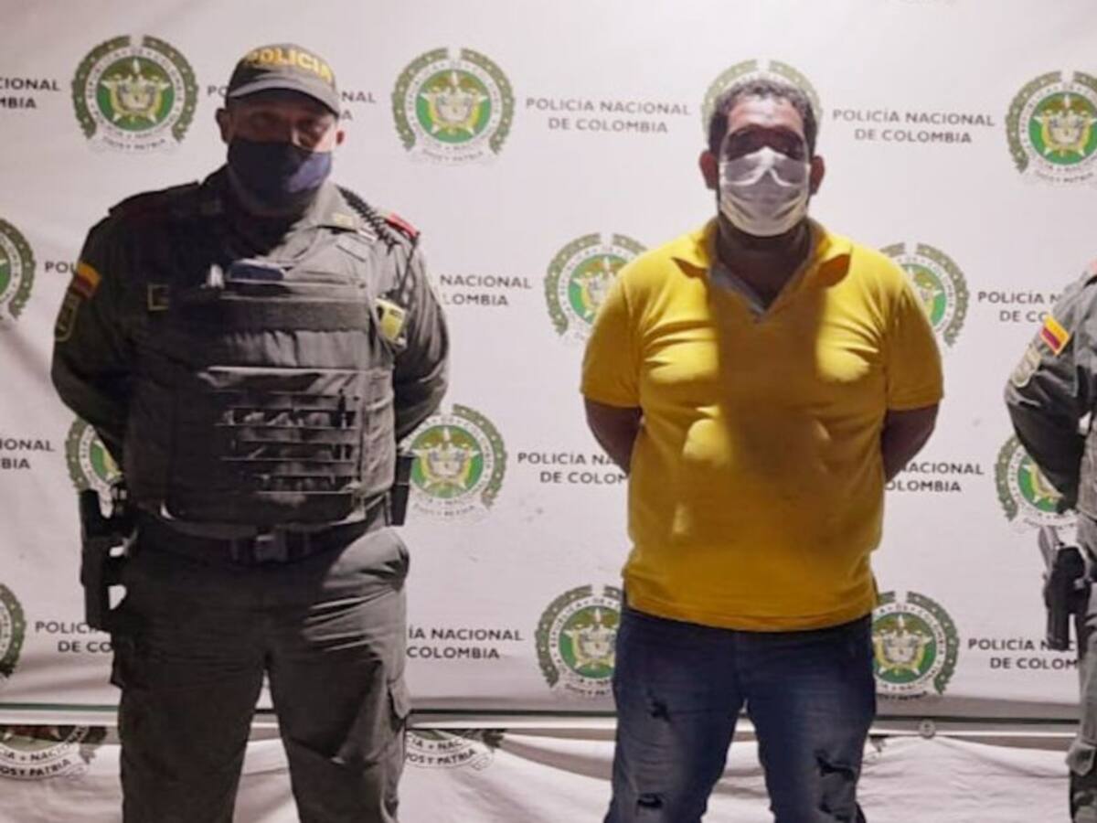Sorprenden a 22 personas en un patio rumbero en Pescaíto