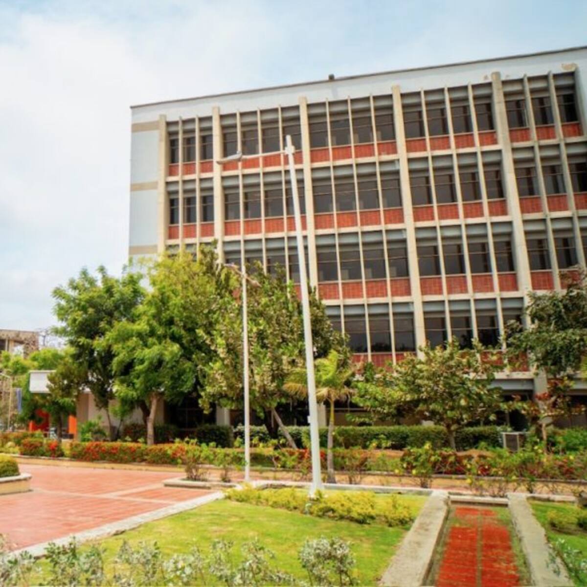 Mineducación designa inspectora ‘in situ’ para vigilancia en la Uniatlántico: conozca detalles