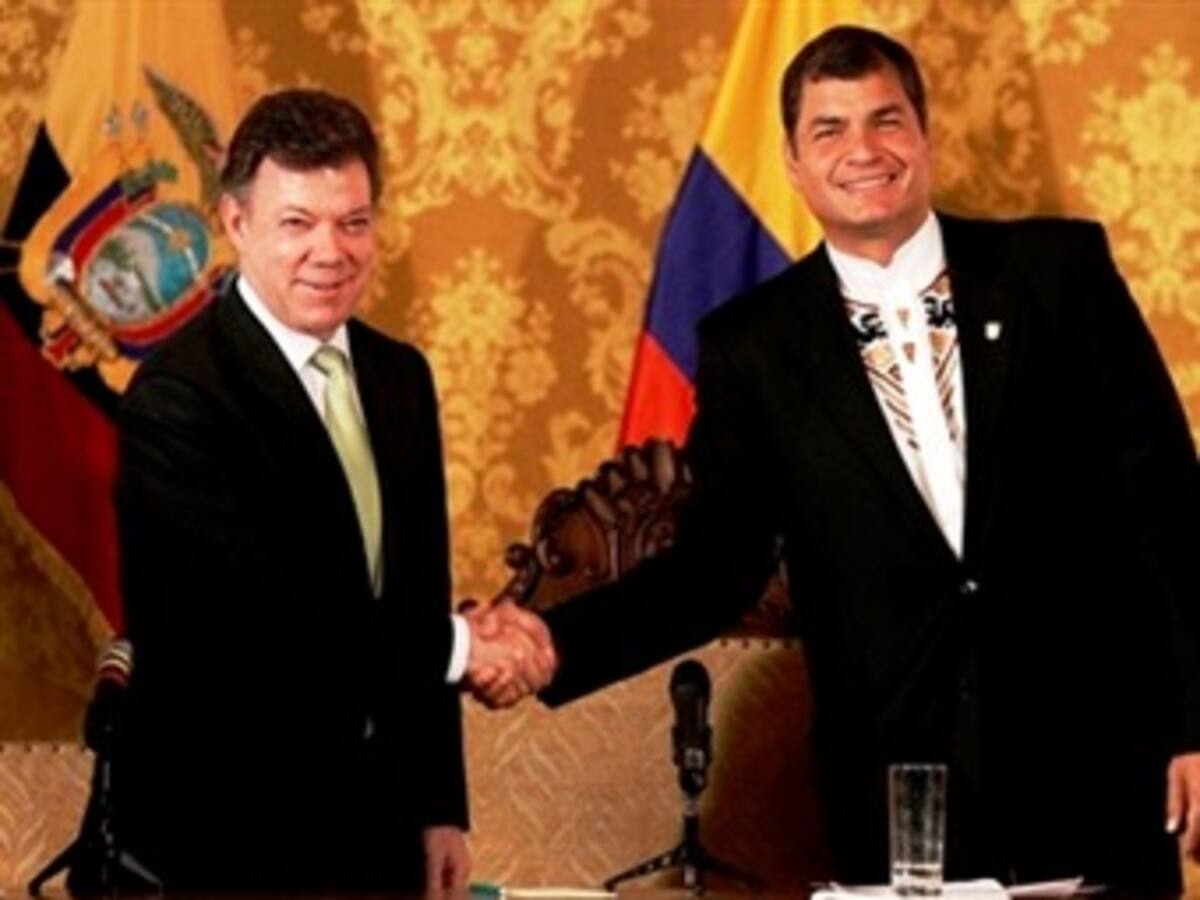 Correa agradece a Santos que le reitere invitación de ir a Cartagena