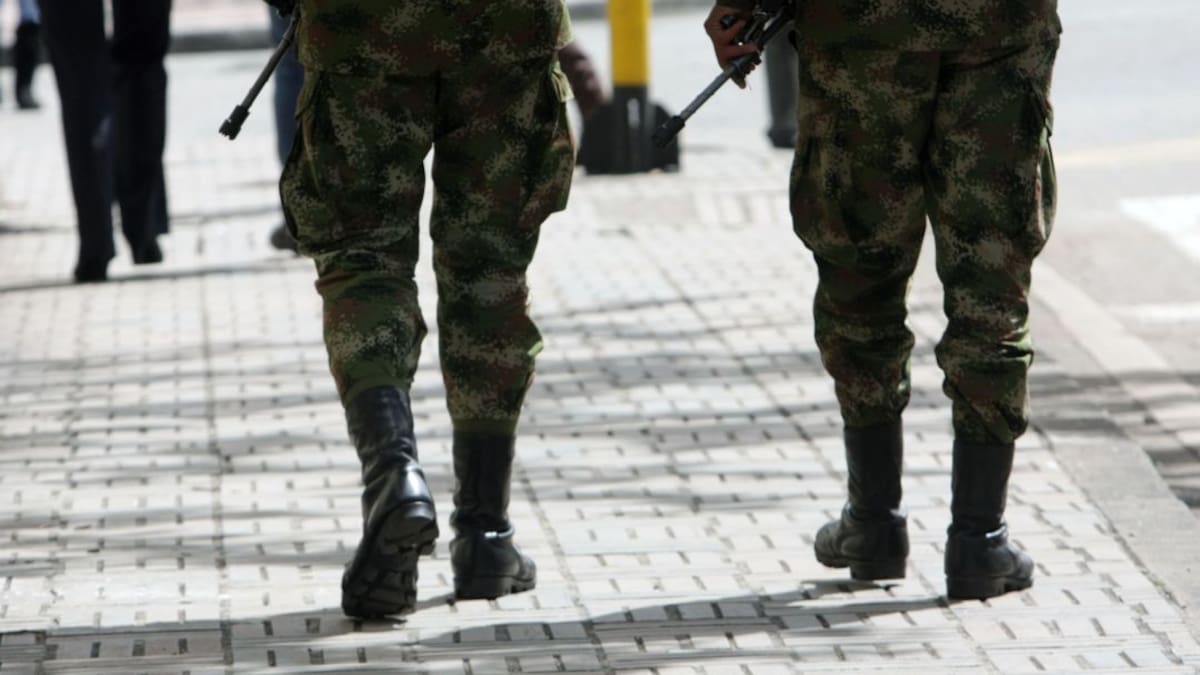 Concejales piden al alcalde Galán militarizar Bogotá: recogieron más de 32 mil firmas ciudadanas