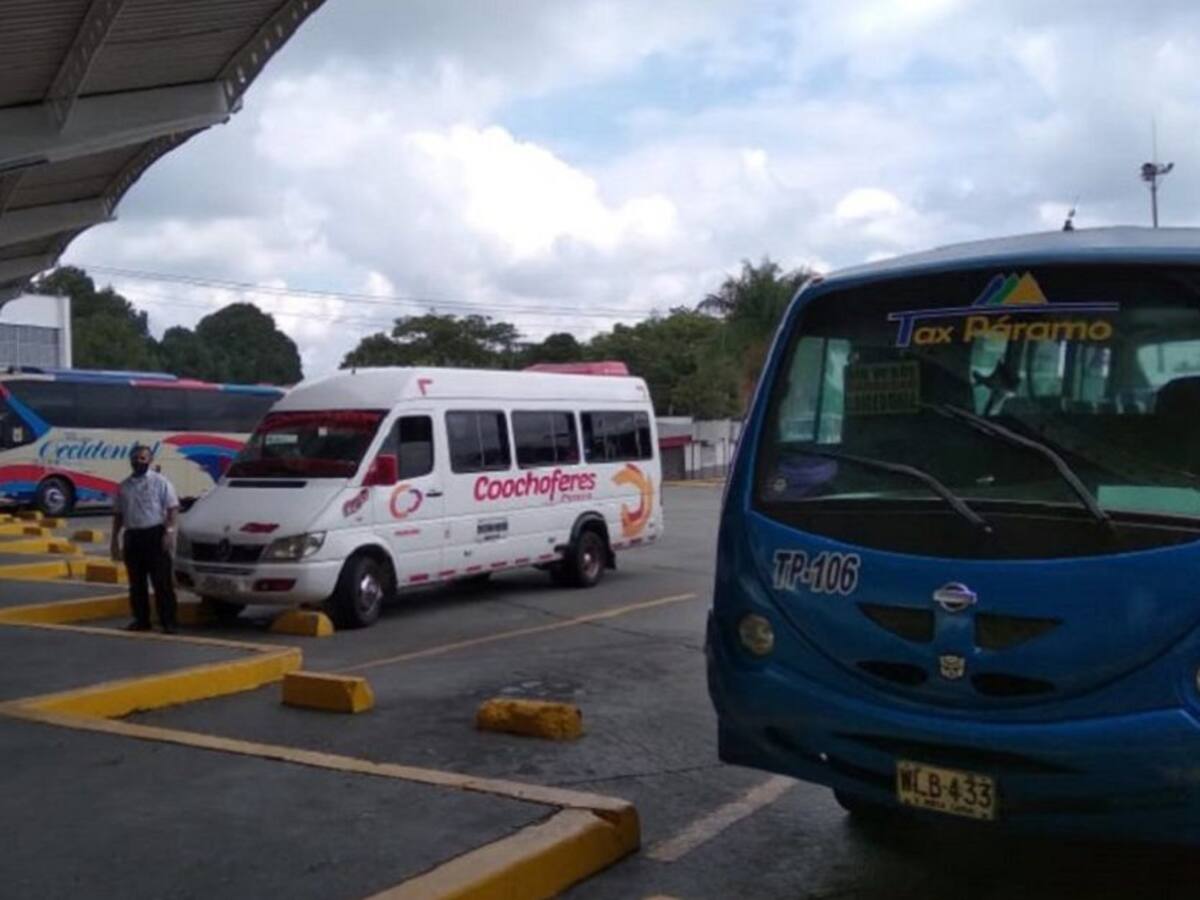 30.000 vehículos saldrán de la terminal de transportes de Armenia en Semana Santa