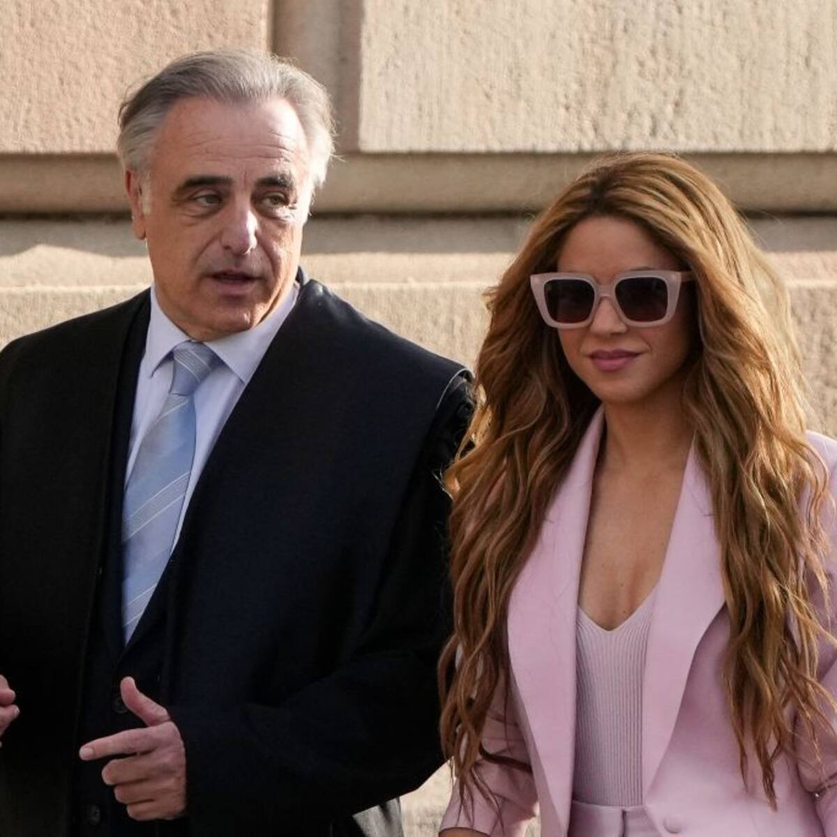 Abogado de Shakira: “Enamorarse de Piqué le costó 120 millones”