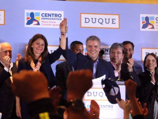 Iván Duque formaliza a Marta Lucía Ramírez como formula vicepresidencial