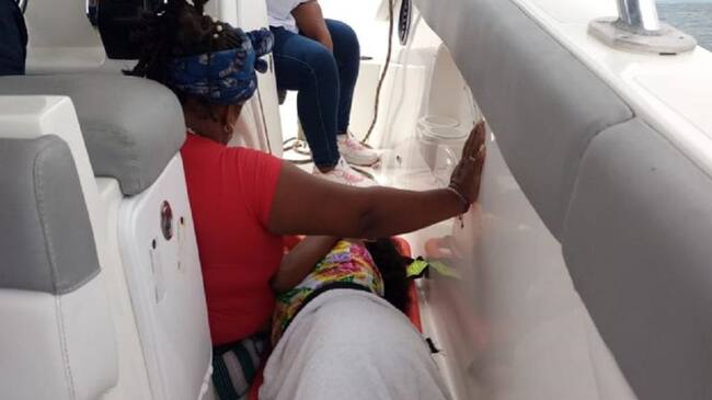La adolescente tuvo que ser trasladada a Cartagena en la embarcación de un hotel privado porque la lancha ambulancia está en Caño del Oro