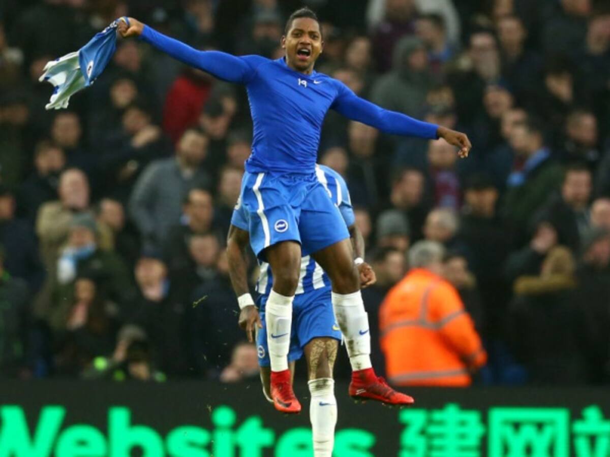 Con golazo de Izquierdo, Brighton venció 3-1 al West Ham