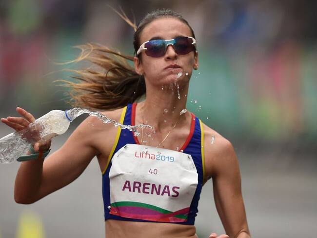 Sandra Arenas, lesionada, terminó quinta en los Mundiales de Atletismo