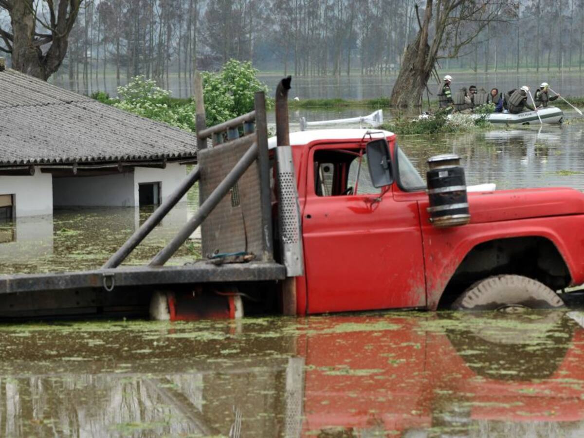 Municipios de Cundinamarca permanecen incomunicados por las lluvias