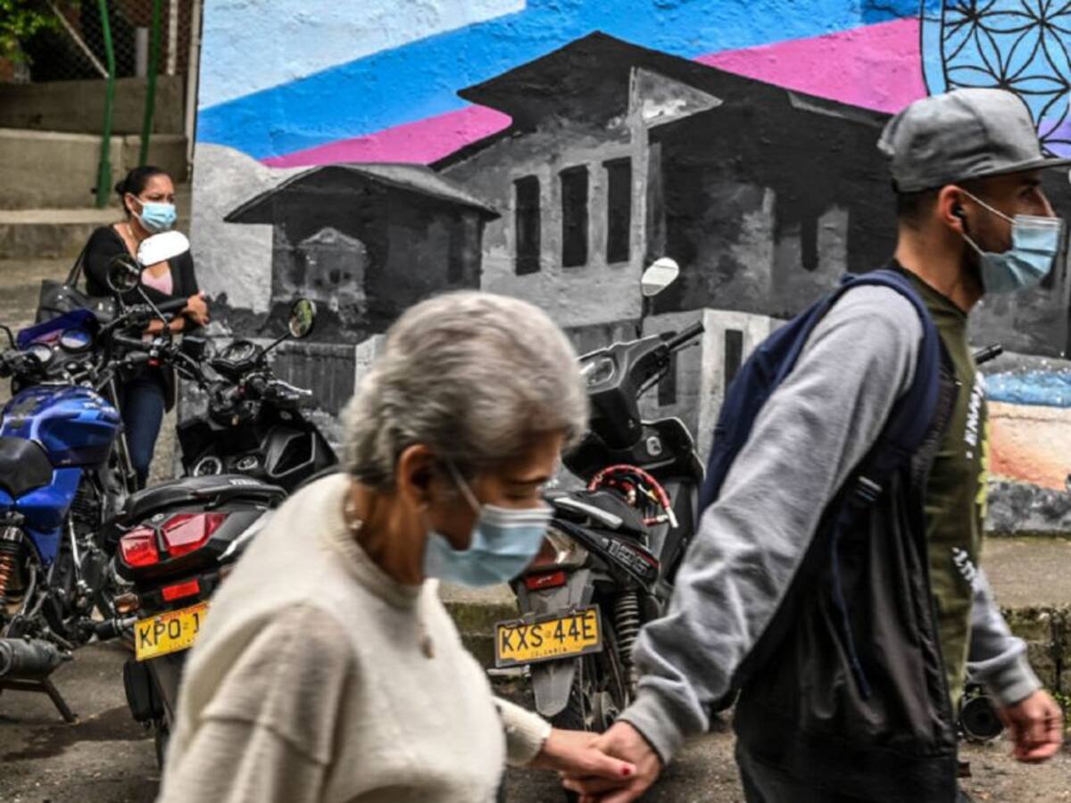 Coronavirus en Colombia: 14.509 casos nuevos y 325 muertos