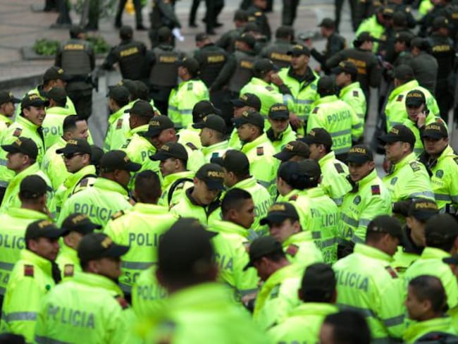 En Bogotá 12.000 policías reforzarán seguridad por consulta anticorrupción