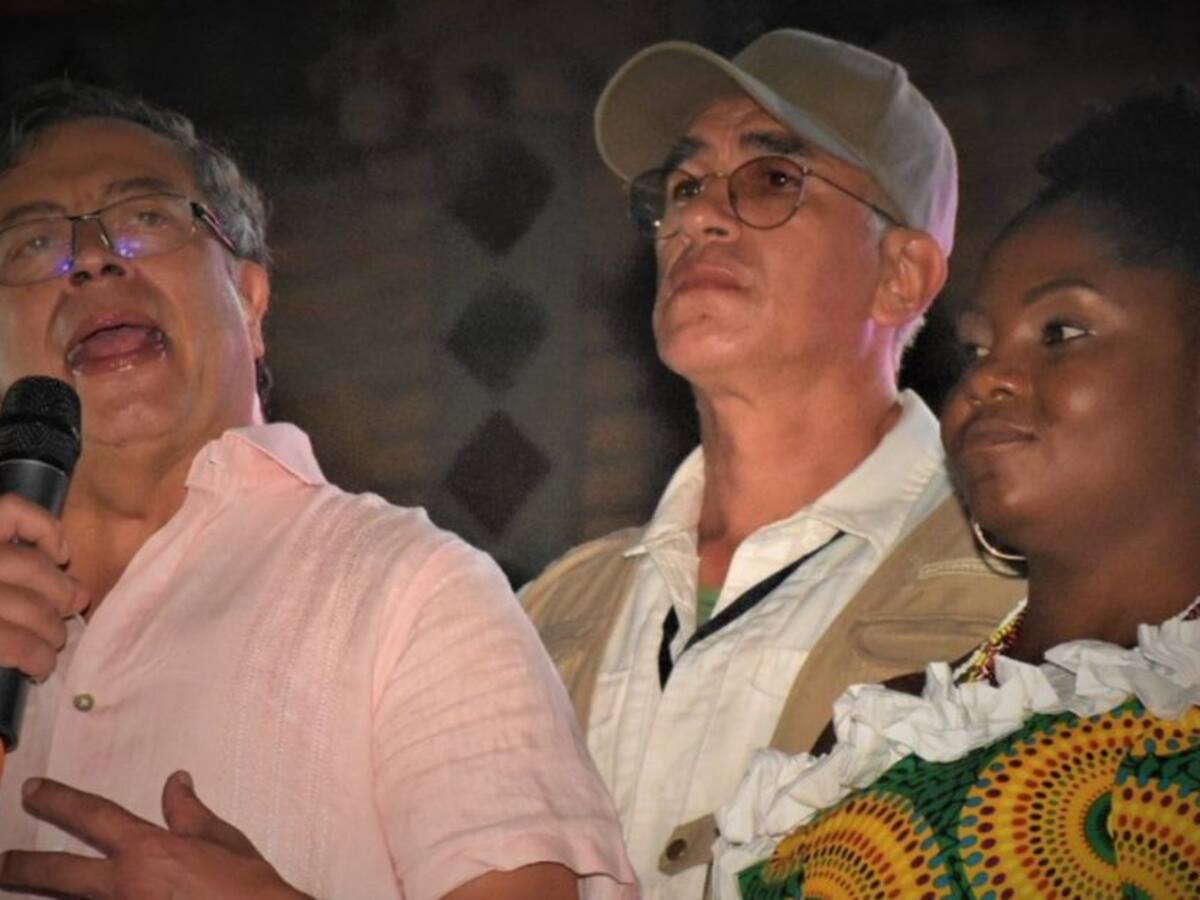 Reacciones tras llamado de Petro a resolver problemas de tierras en Cauca