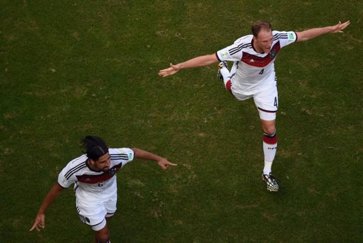 Los goles alemanes los marcaron Thomas Muller (3) y Matt Hummels. Pepe fue expulsado y Cristiano Ronaldo no ha podido marcar diferencia.