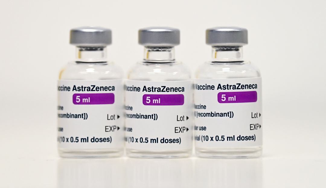 La medicina producida por Oxford y AstraZeneca ha sido ampliamente distribudia en Reino Unido.
