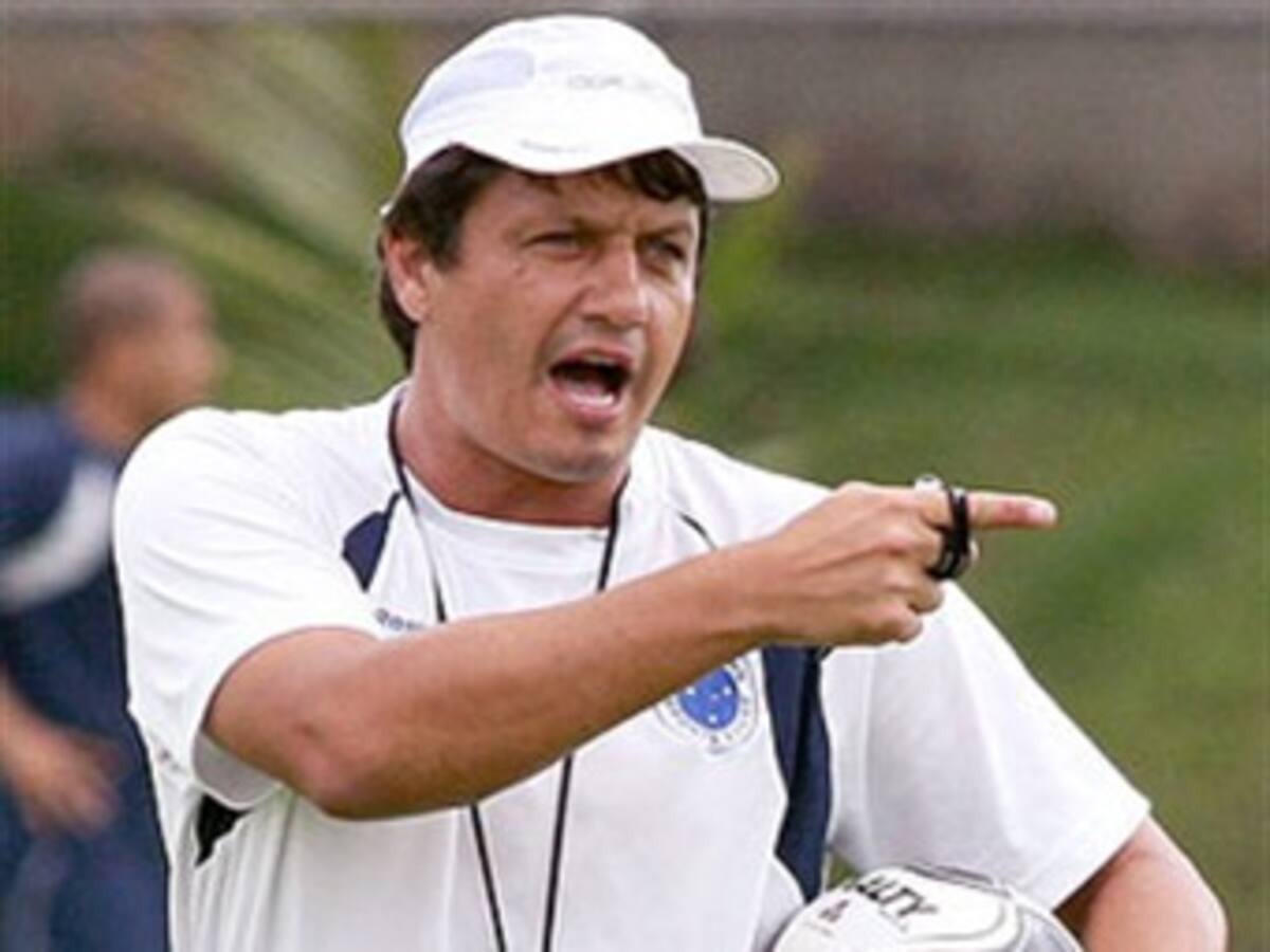 El Sao Paulo despidió a Adilson Batista, su segundo técnico en la temporada
