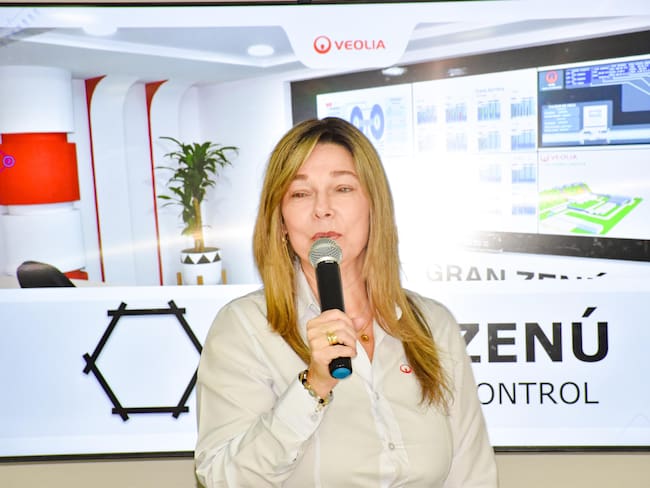 La presidenta de Veolia, Judith Buelvas, presenta el Centro de Control Gran Zenú.