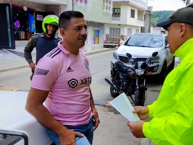 Capturado hombre señalado de hurtar carrotanques en las vías de Norte de Santander y Cesar. / Foto: Fiscalía.