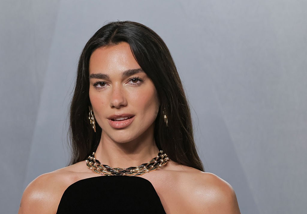 LOS ANGELES, CALIFORNIA - MARCH 15: Dua Lipa attends the 2026 Vanity Fair Oscar Party Hosted By Mark Guiducci at Los Angeles County Museum of Art on March 15, 2026 in Los Angeles, California. (Photo by Rodin Eckenroth/GA/The Hollywood Reporter via Getty Images)