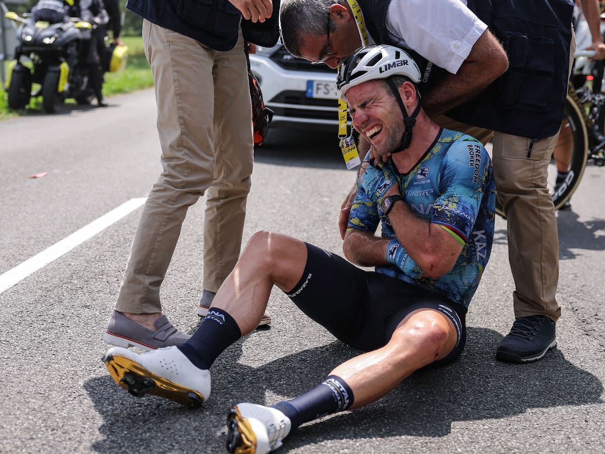 Mark Cavendish abandona el Tour de Francia por una caída y no podrá superar a Eddy Merckx