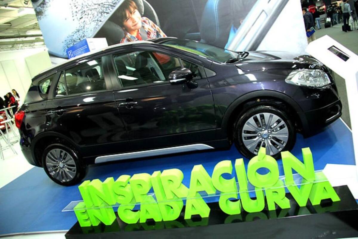 Los amantes de los automóviles se dan cita en Corferias donde se exhiben más de 1000 vehículos con  modelos recientes de las más reconocidas marcas de automóviles a nivel mundial.