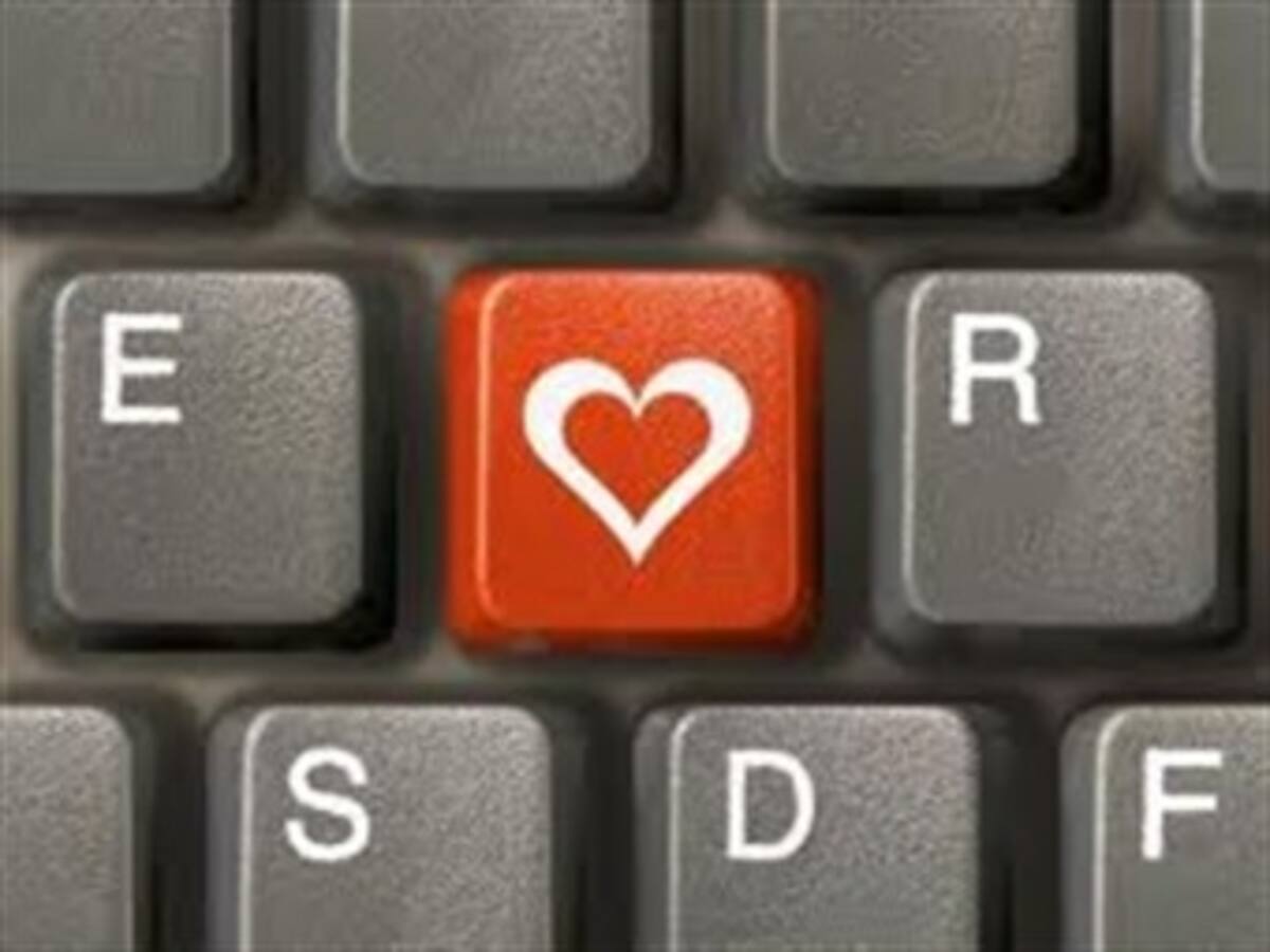Japoneses prefieren relaciones virtuales al sexo real