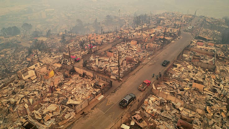 Son 10.000 hectáreas consumidas: gobernador de Ñuble sobre crítica situación por incendios en Chile