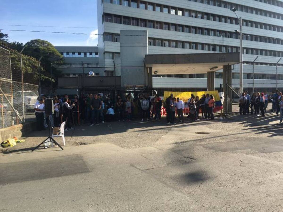 Manifestantes del Sena afirman que no afectarán las votaciones del plebiscito en su sede