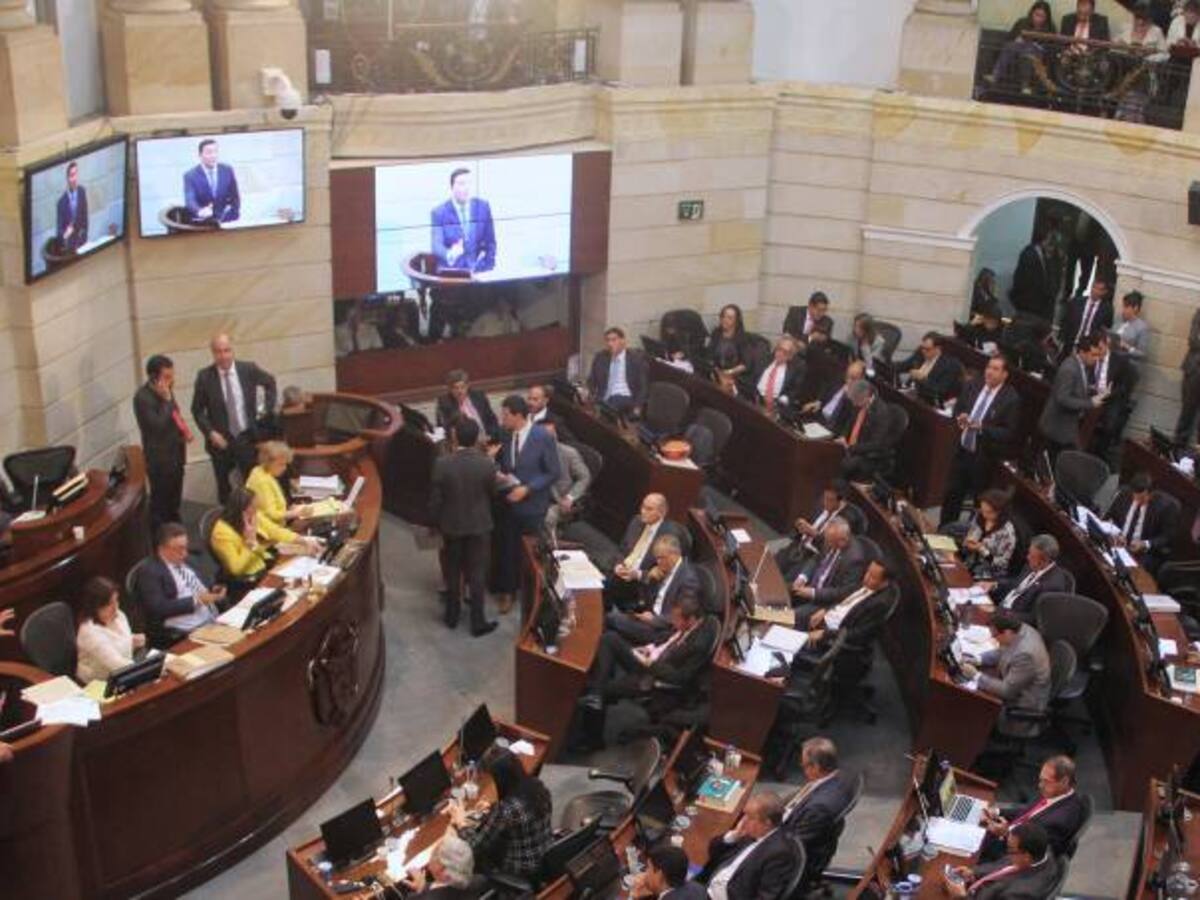 El contrato de la Cámara de Rep. que la Procuraduría tiene en la mira