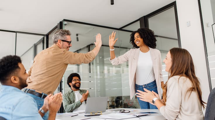 Ana María Peláez comparte herramientas para lograr la felicidad laboral y expandir nuestro potencial