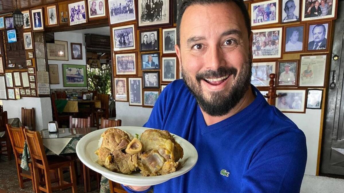Tulio Zuluaga se alista para preparar el sancocho más grande del mundo
