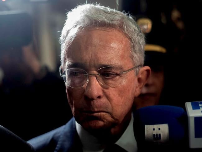 Uribe y Cadena habrían utilizado falsas cartas del ‘Tuso’ Sierra