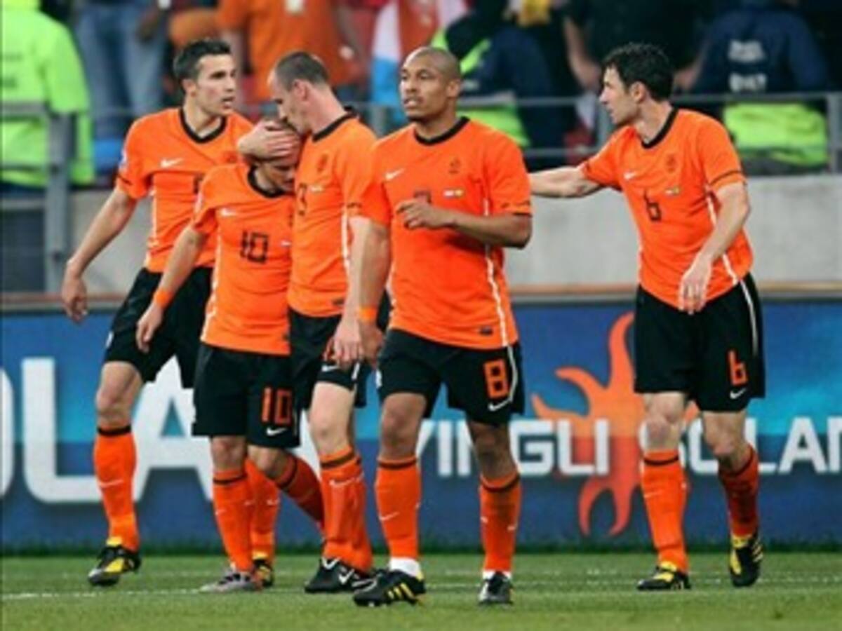 Eliminada Brasil. Holanda venció 2-1 a los sudamericanos