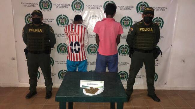 Durante el fin de semana la Policía también reportó la incautación de 10 armas blancas, 16 comparendos y 15 fiestas intervenidas