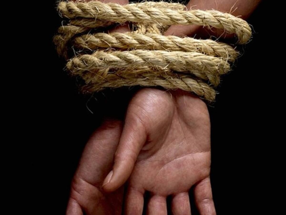 Autoridades analizan supuestas fotografías de periodistas ecuatorianos secuestrados