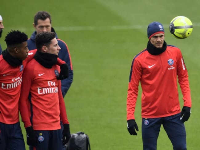 ¿Camerino roto? El PSG tendría problemas internos, según L'Equipe