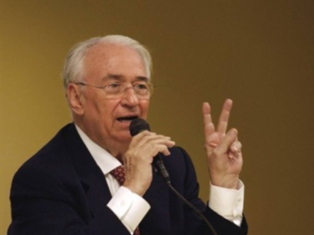 “Estamos en la alborada de la paz”: Belisario Betancur