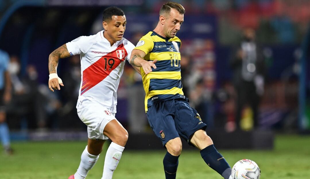 Damián Díaz ante Perú en la Copa América 2021