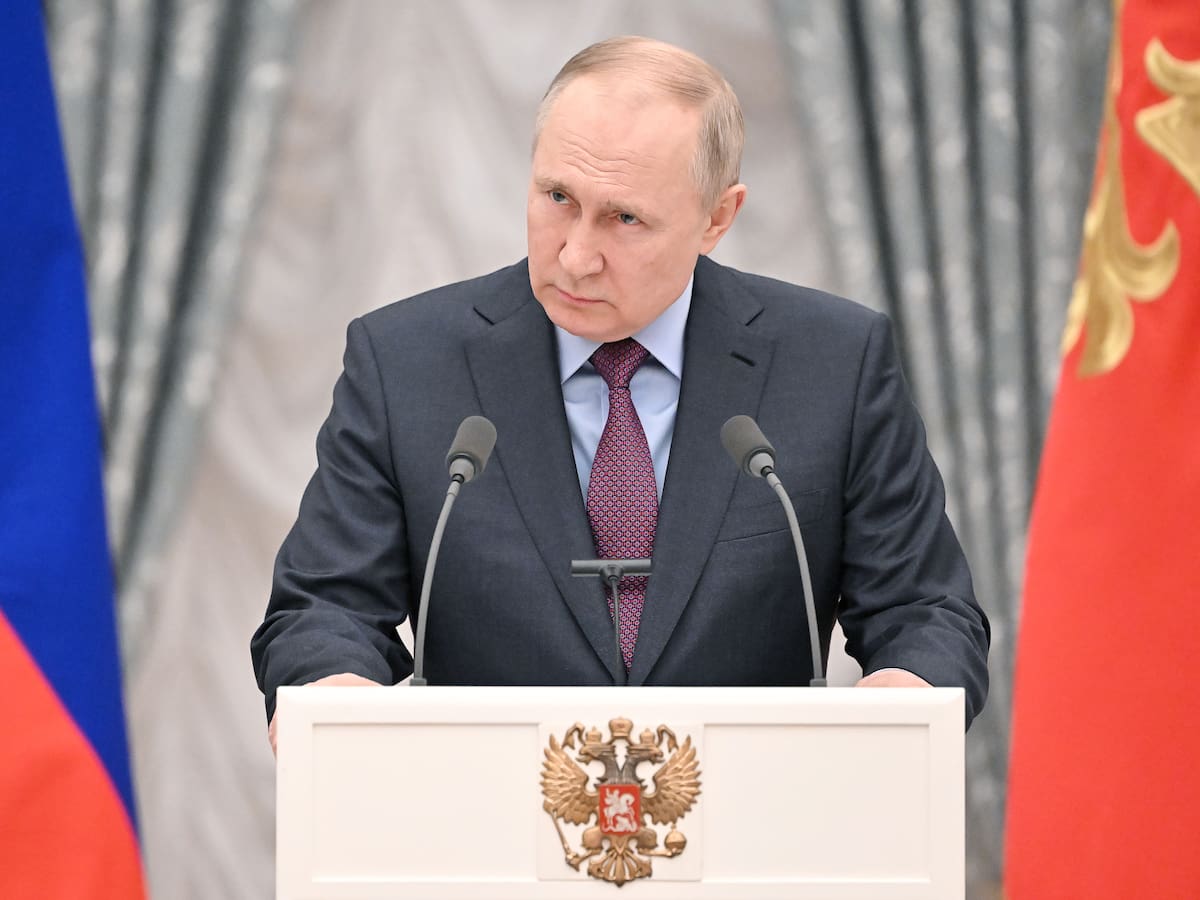 “Putin no logrará nada con este acto, está bajo severas sanciones y va a devastar a Rusia”: exprimer ministro de Rusia