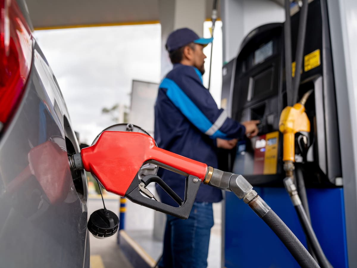 Gremios rechazan ataques a estaciones de combustible en el país: exigen acción de las autoridades