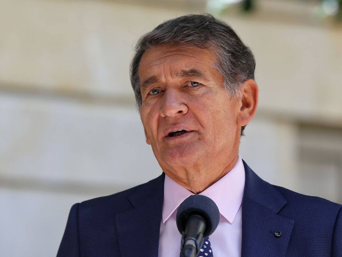 Deducciones hasta del 120% a quienes den primer empleo a menores de 28 años