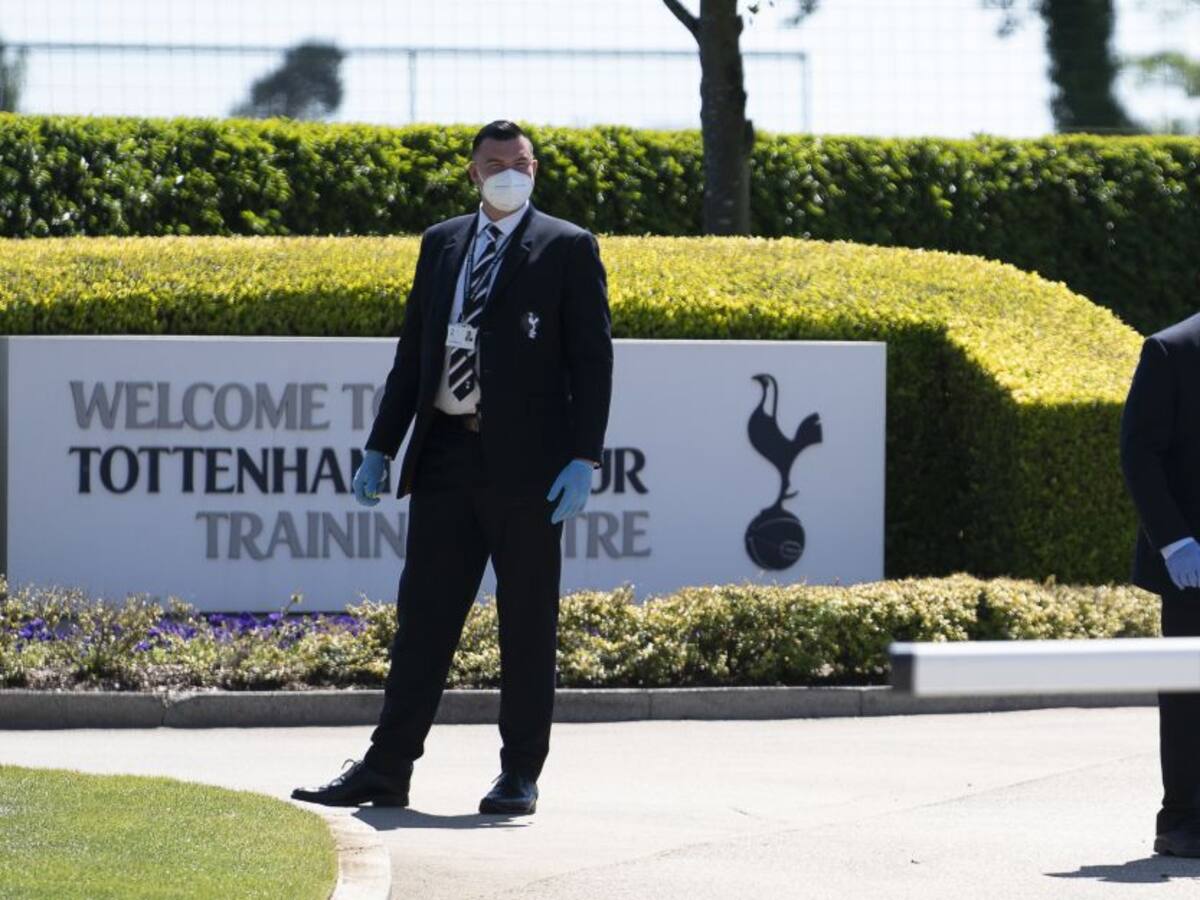 Equipos de la Premier League, libres de COVID-19 tras últimos exámenes