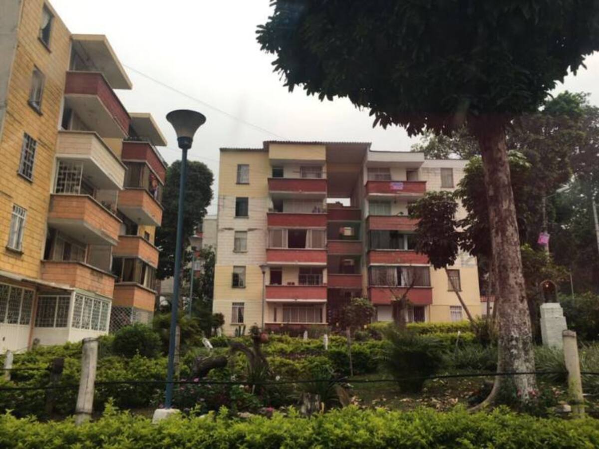 Bucarica estuvo sin agua por daño en red secundaria