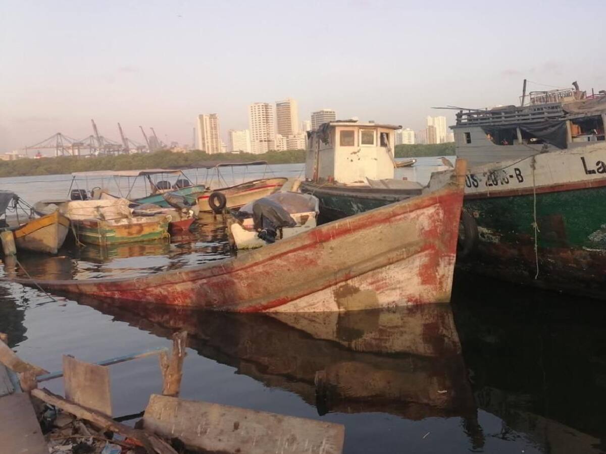 Dimar realizará “operación desalojo” a embarcaciones abandonadas en Cartagena
