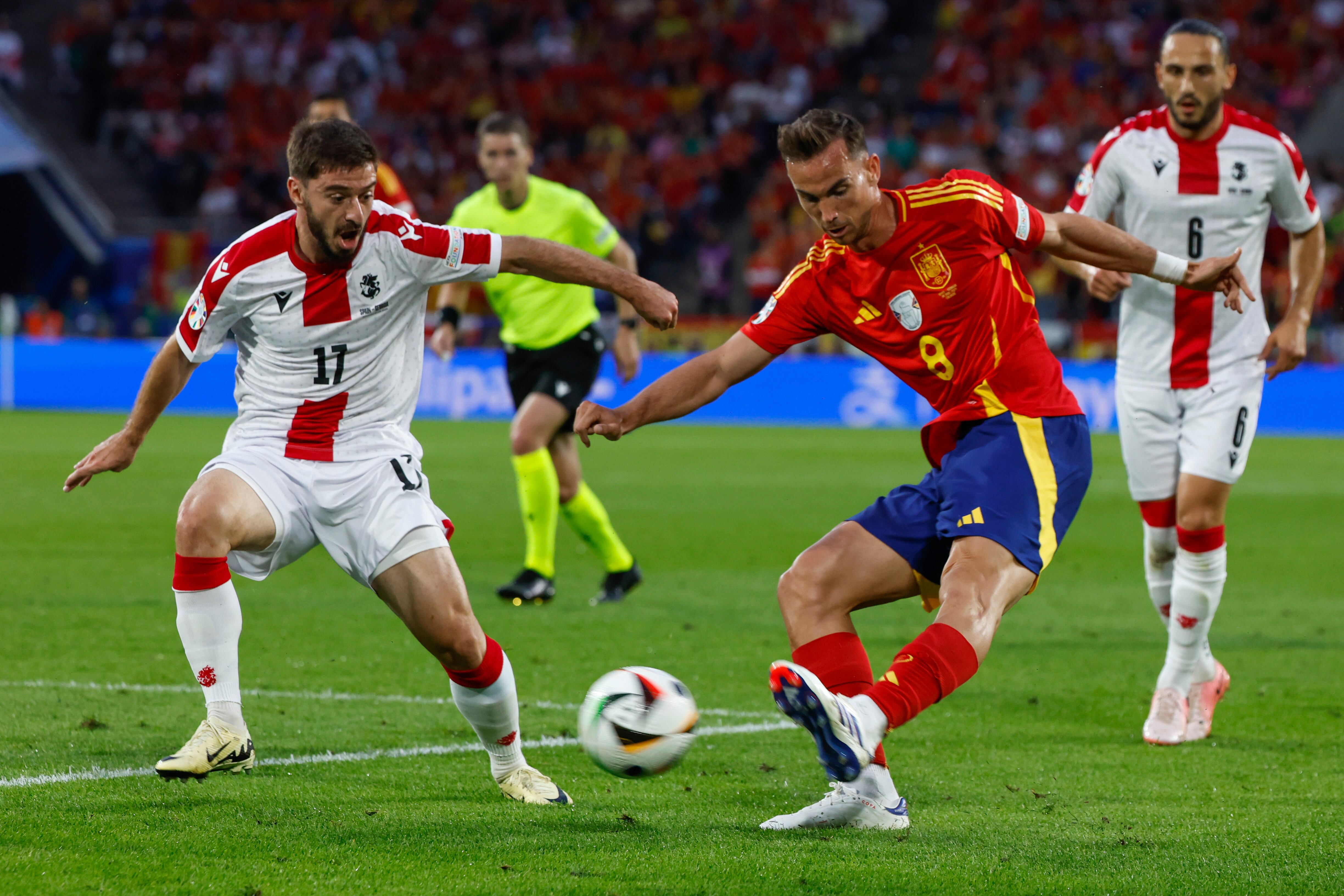 octavos de final de la Eurocopa de fútbol entre España y Georgia. EFE/ JJ Guillén