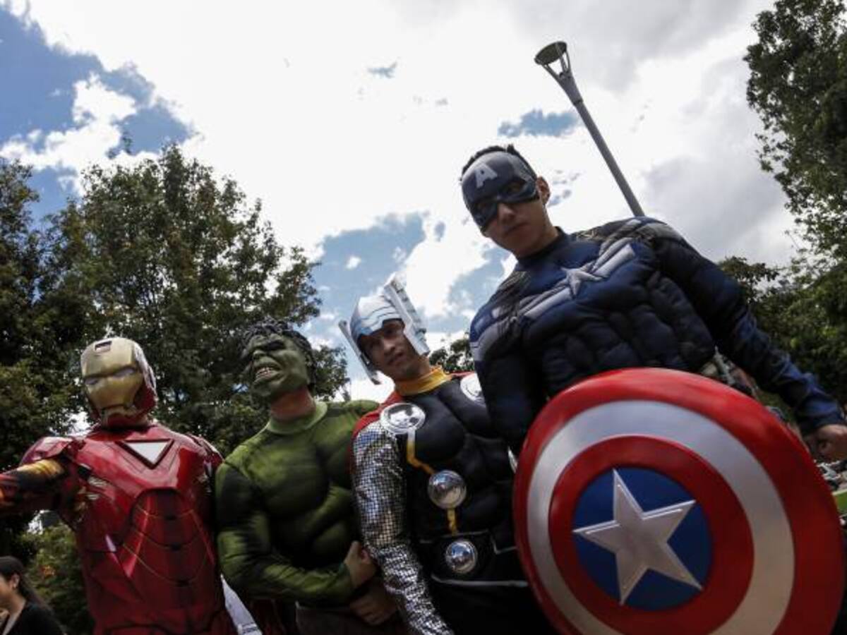 15 menores infringieron el toque de queda en Bogotá en noche de Halloween