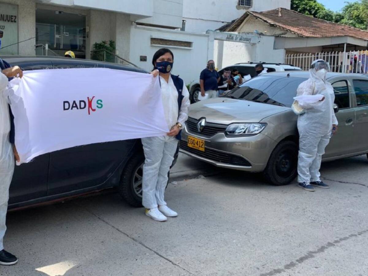 Homenaje a funcionario del Dadis fallecido por COVID-19 en Cartagena