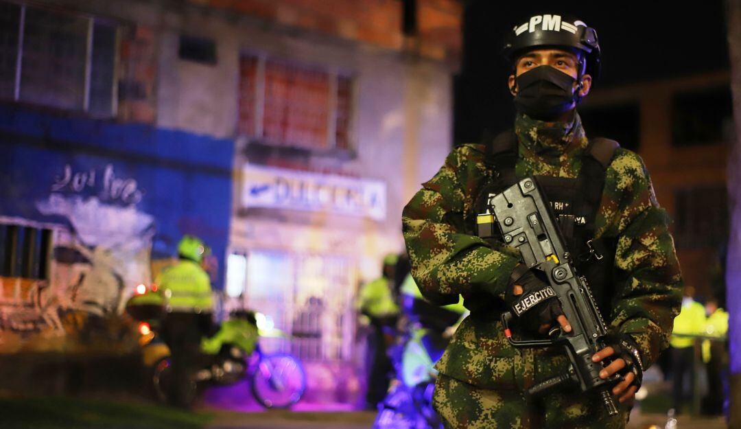 Un estudio de la entidad reveló que en poblaciones del Bajo Cauca antioqueño, Norte de Santander y Chocó, la ciudadanía está sometida