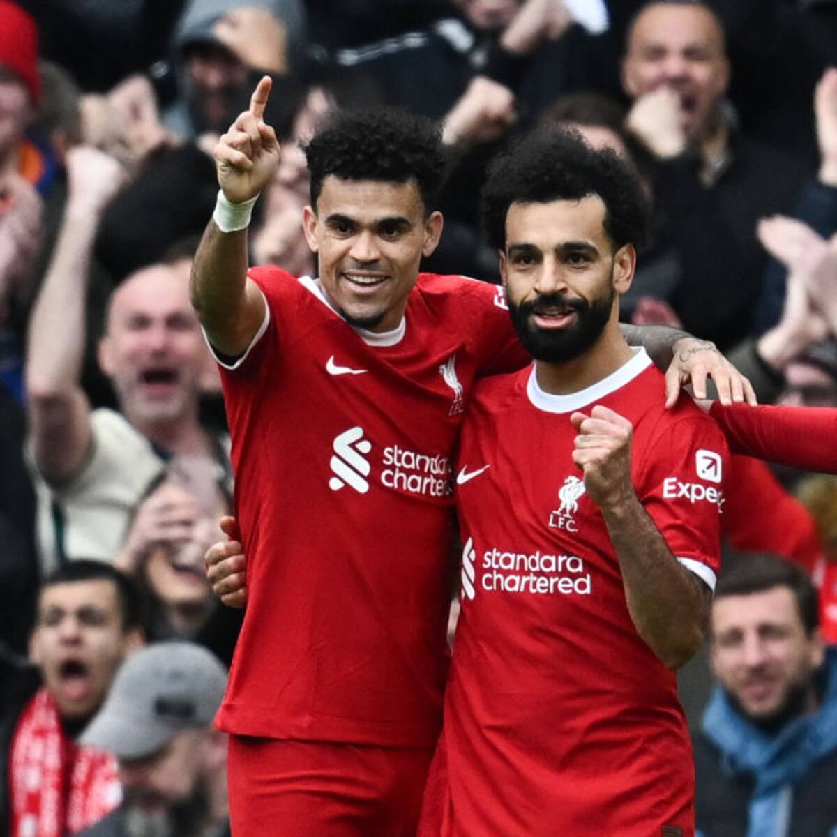 Luis Díaz brilla en remontada del Liverpool ante Brighton